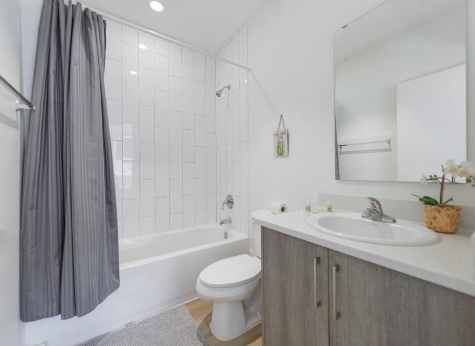 Wonderful Townhouse With 3 Bedrooms マイアミ エクステリア 写真